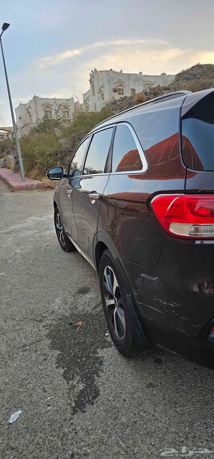 كيا سورنتو موديل 2016 9