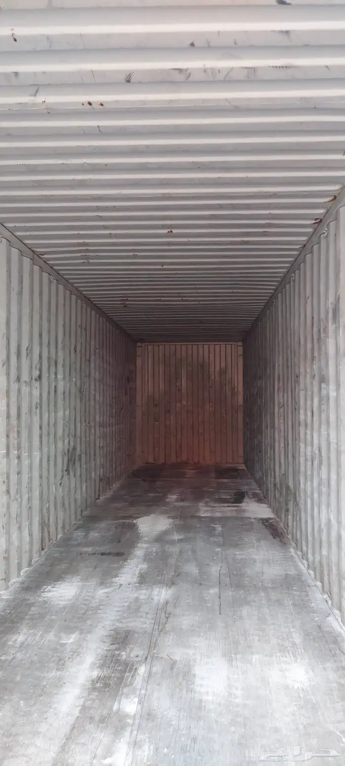 بفضل الله موجود كونتينرات 40 و 20 قدم هاي كيو 500 كونتينر 4