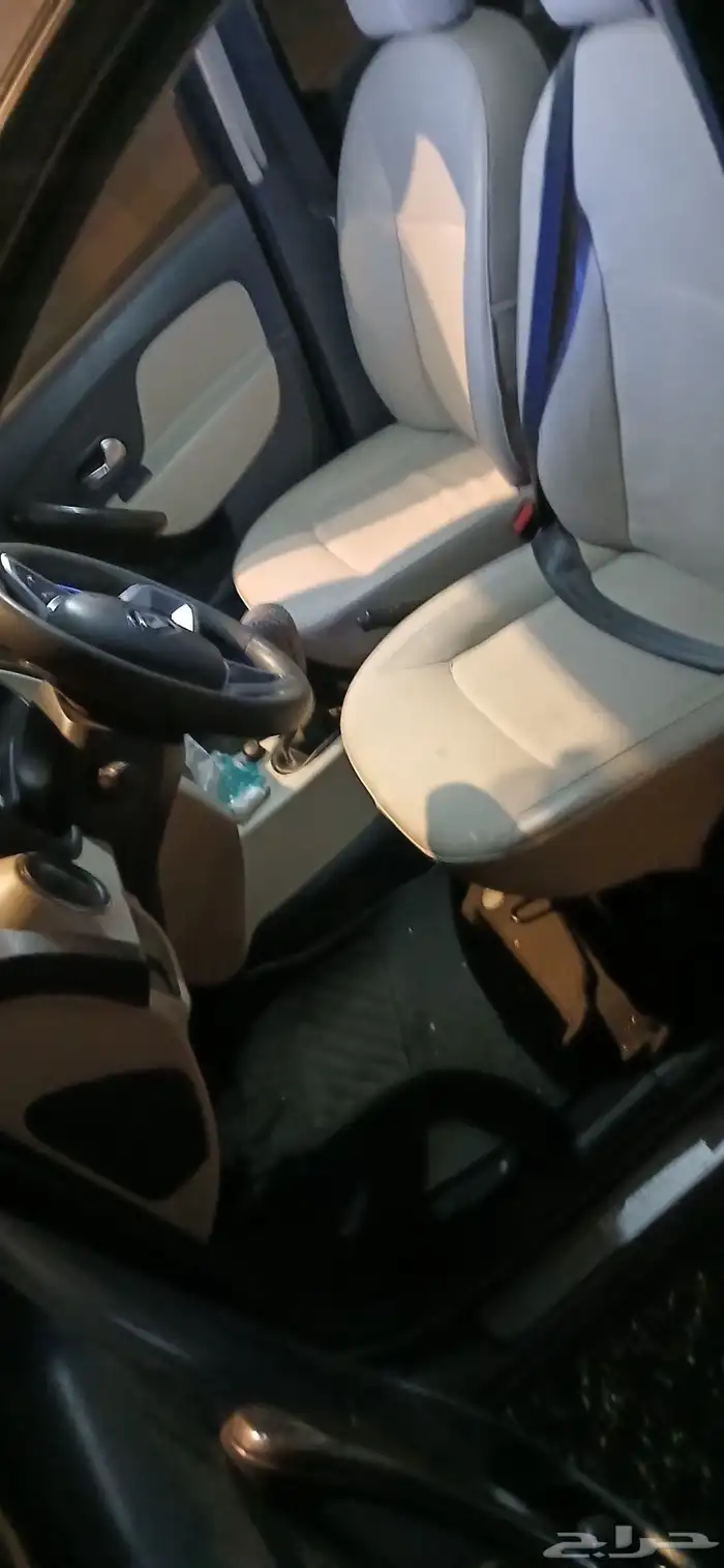 رينو سيمبول اوتوماتيك موديل 2017 مالك اول للبيع 4