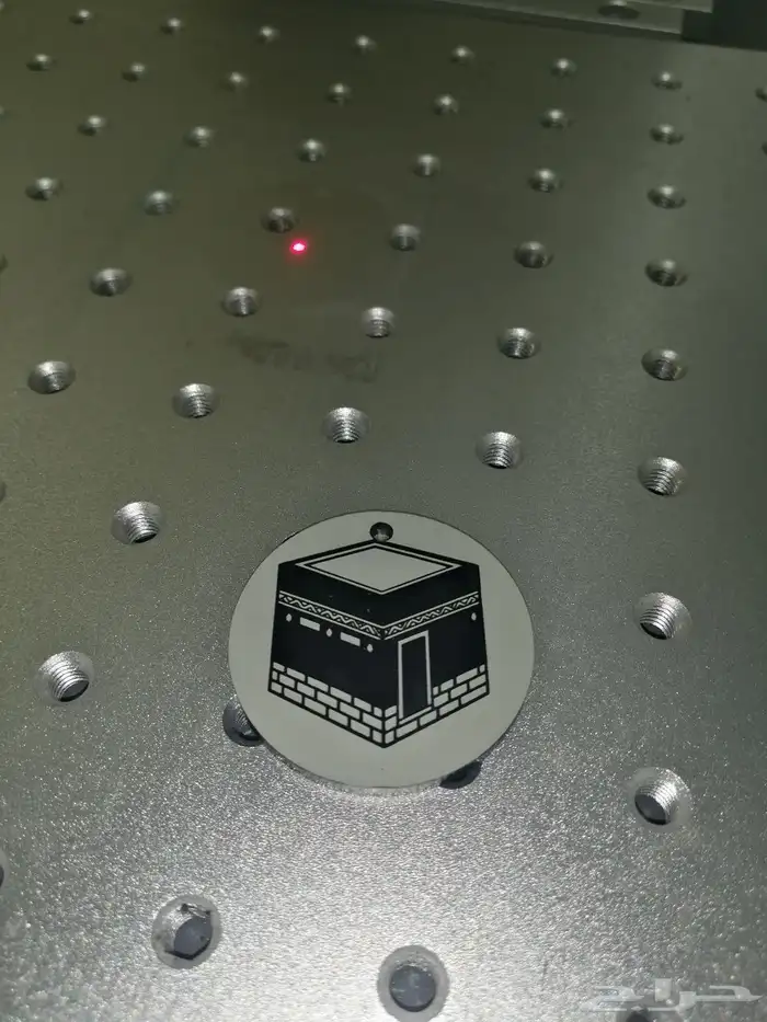 متاح جميع شغل اكريلك واخشاب ستاندات رسومات عبارات كله 7