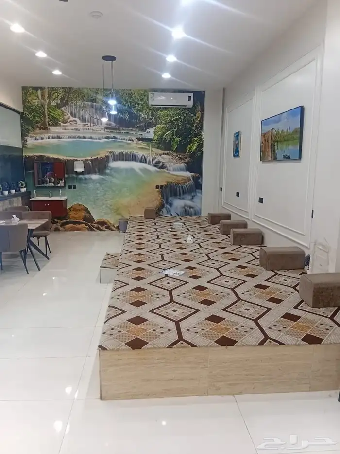 مطعم للتقبيل او الايجار موقع بحي النهضه مقابل حديقه النخيلان 6