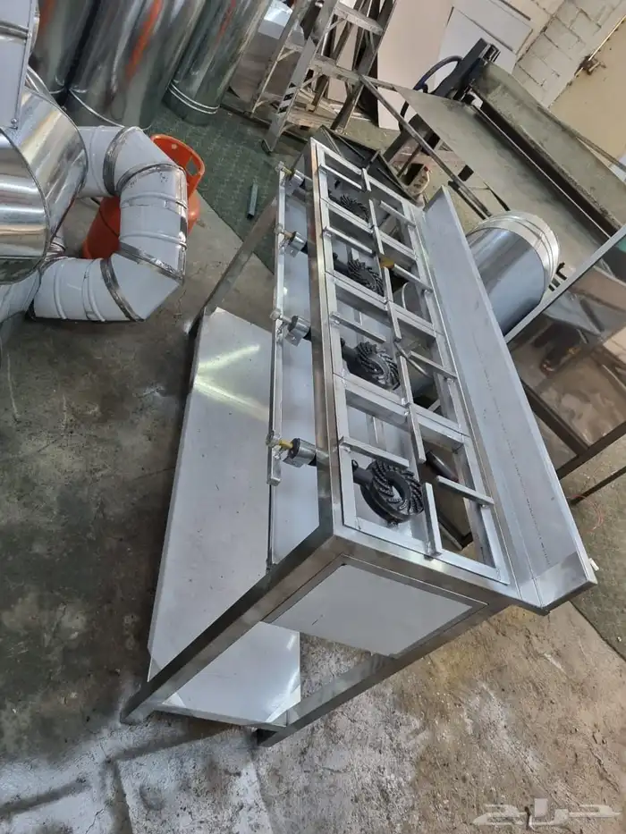 تفيصل استيل وافرام وطاولات ومداخن استيل ومطاعم 1