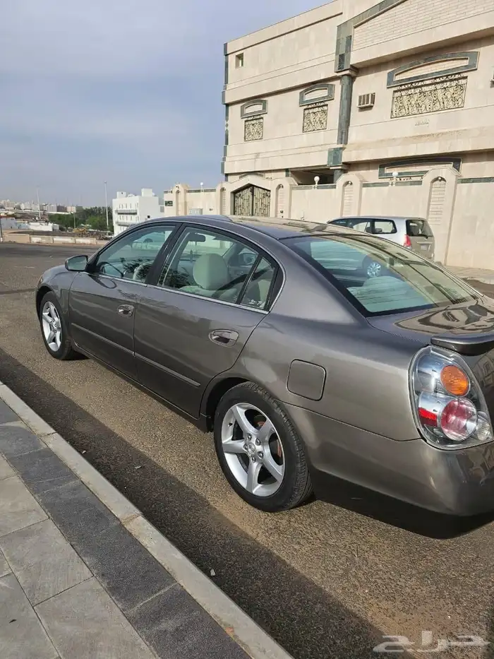 نيسان التيما 2005 4