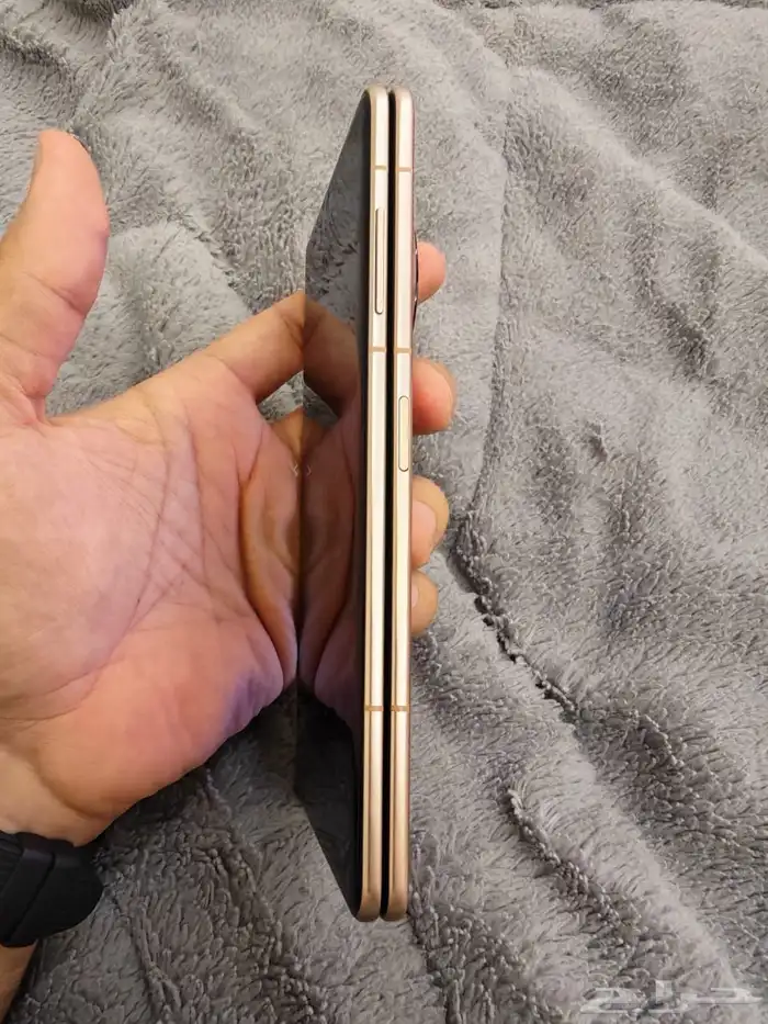 للبيع جوال هونر ماجيك V3 قابل للطي 2