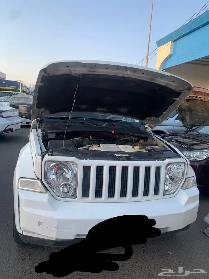 جيب شروكي2012 1