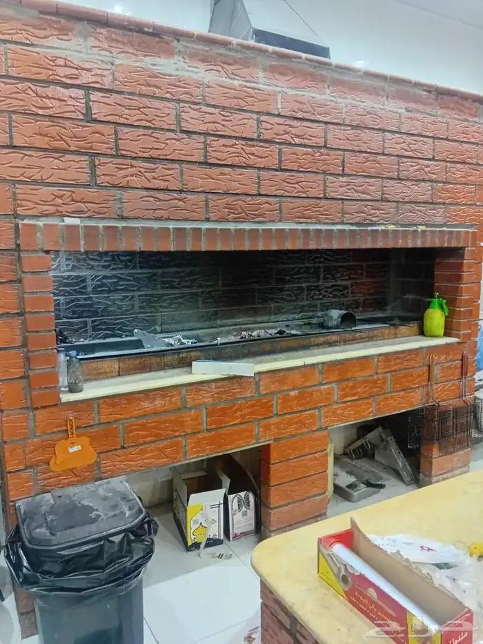 مطعم للتقبيل او الايجار موقع بحي النهضه مقابل حديقه النخيلان 7