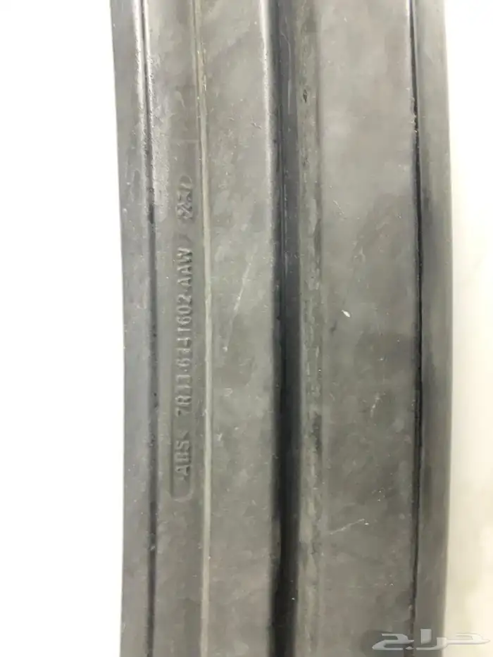 جناح موستنج 2005-2009 1