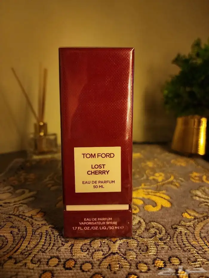 عطر لوست شيري من توم فورد 0