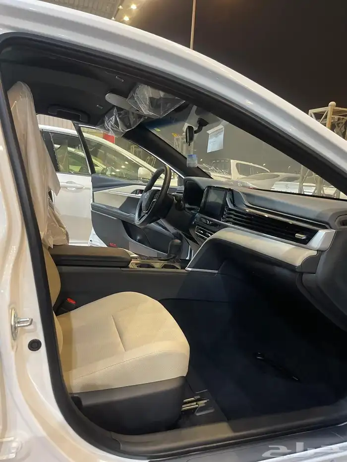 كامري 2025 E ابيض استاندر مطور   عرض خاص اقل سعر فالسوق بطاق 3