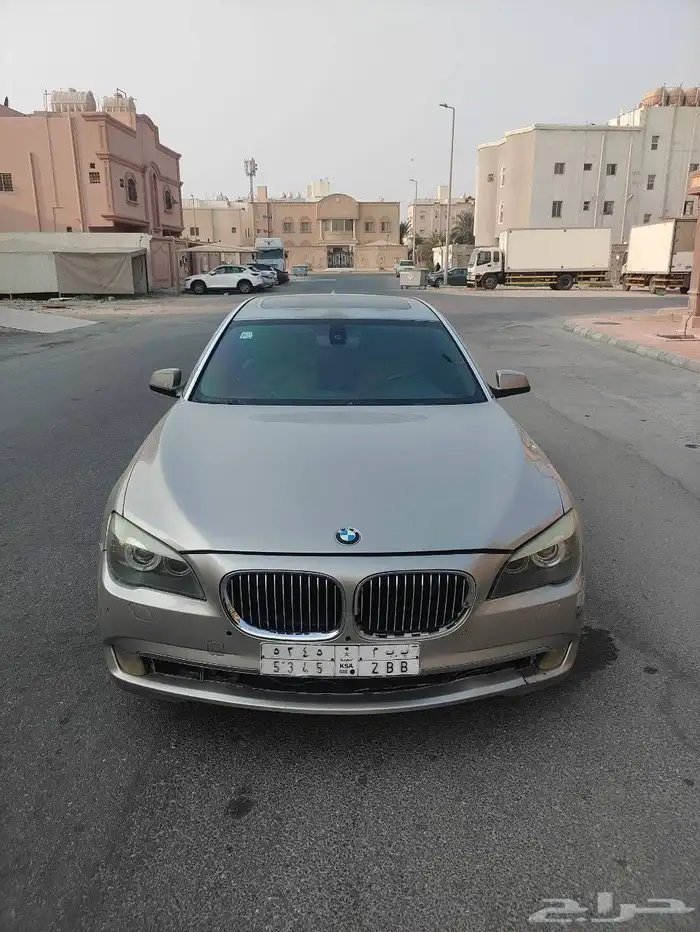 بي ام 730Li 2010 0
