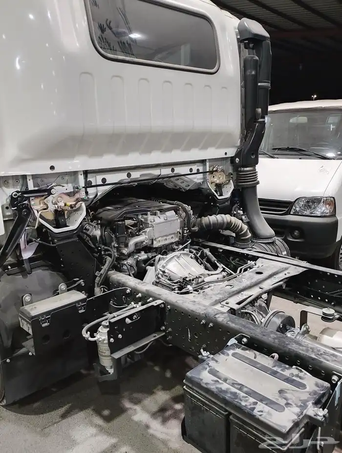 ايسوزو ديانا 4 طن شاص 4.95 موديل 24 3