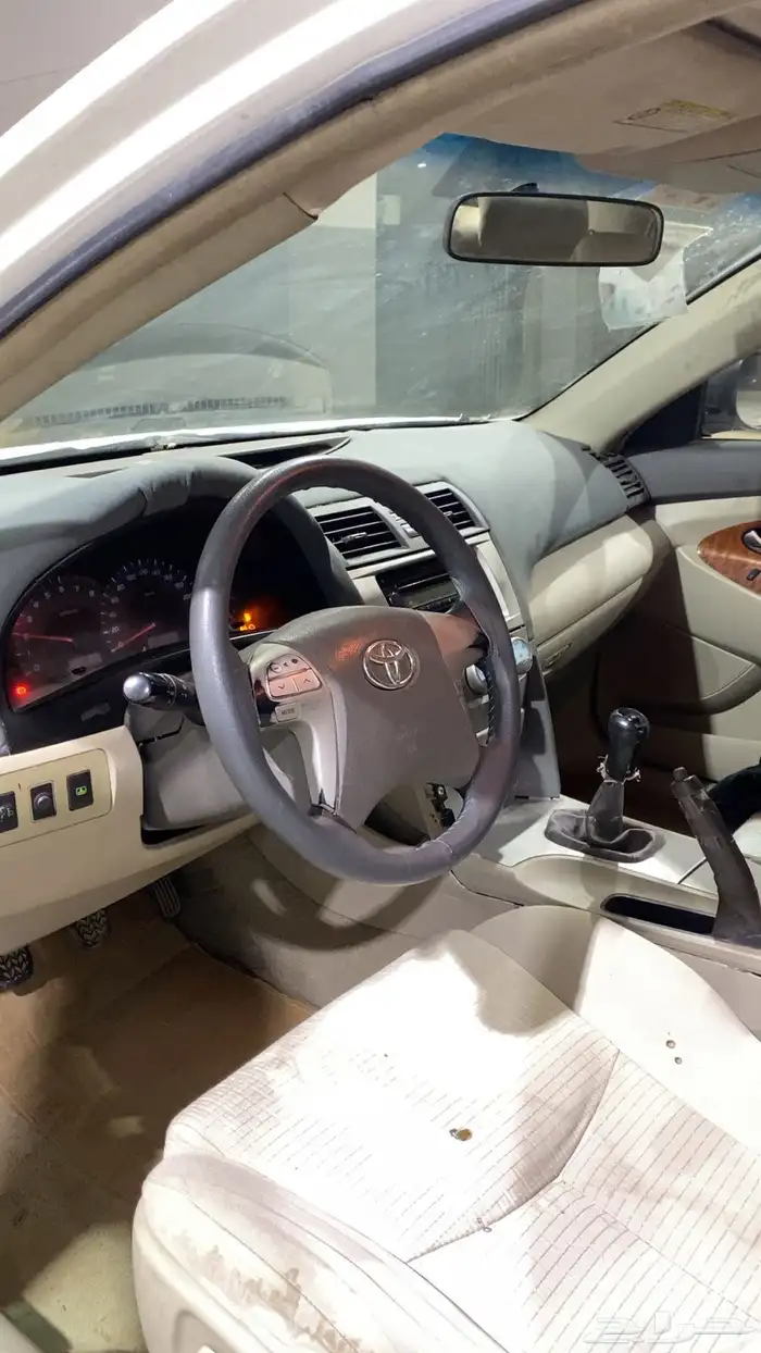 للبيع كامري 2011 4