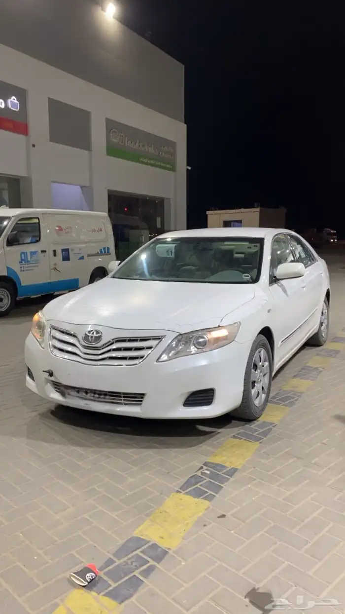 للبيع كامري 2011 0