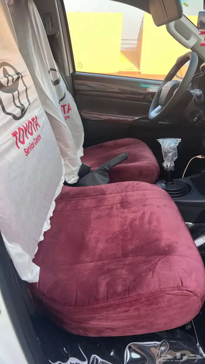 هايلوكس ديزل سلق 2025 جديد ماشي 3800 فقط مالك1 9