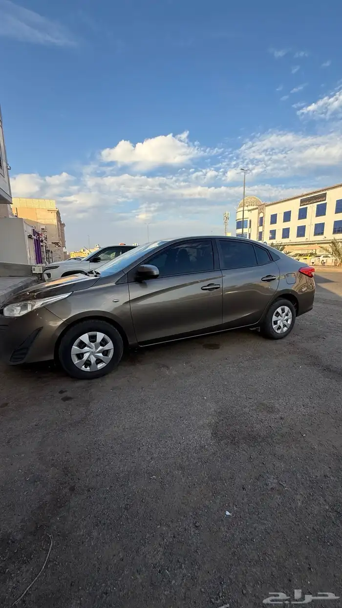 يارس 2018 للبيع 1