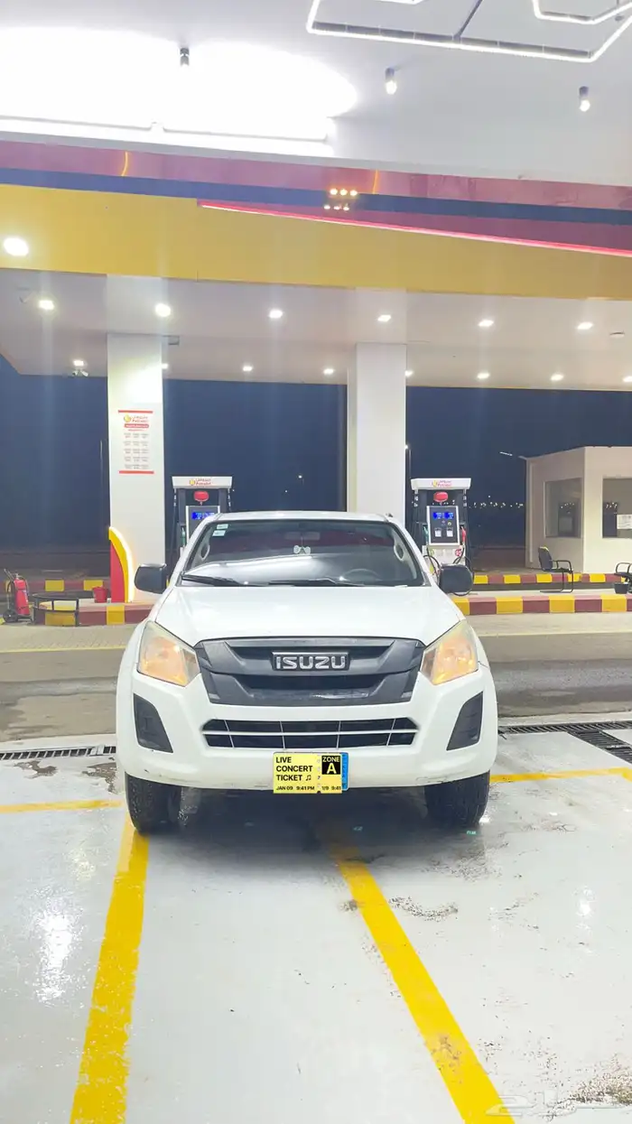 ايسوزو ديماكس 2018 10