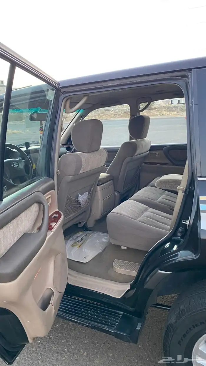 لاندكروزر فيكسار 7