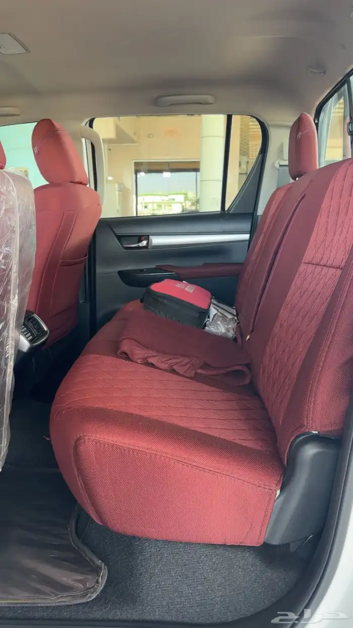 هايلكس 2024 سعودي فل كامل (محرك 2400) ديزل تماتيك ب 127.000 9