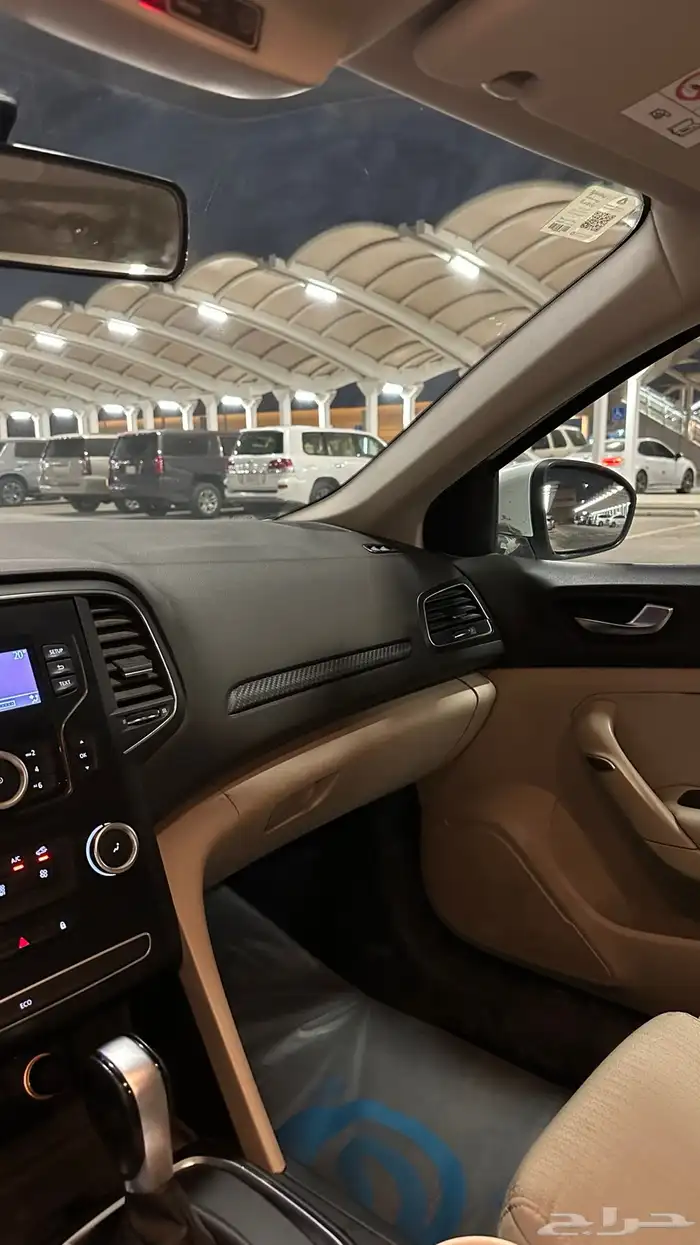 للبيع رينو ميغان 2021 عداد 49 وكاله 6