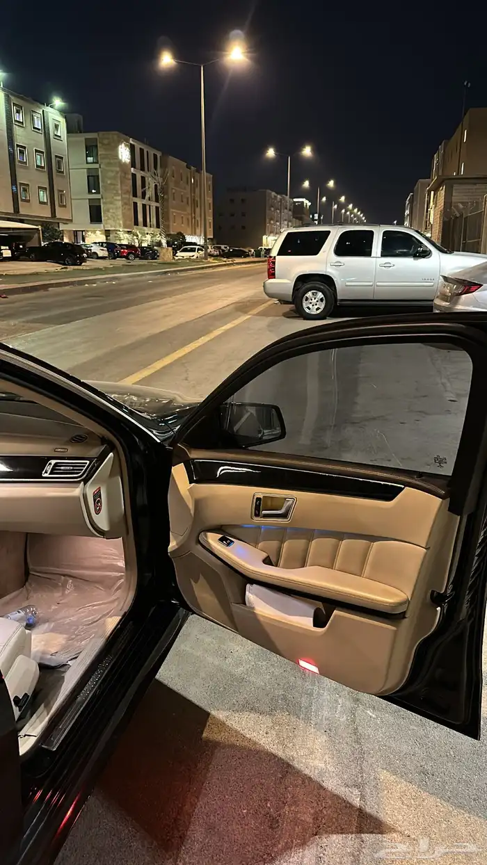 مارسيدس E300 19