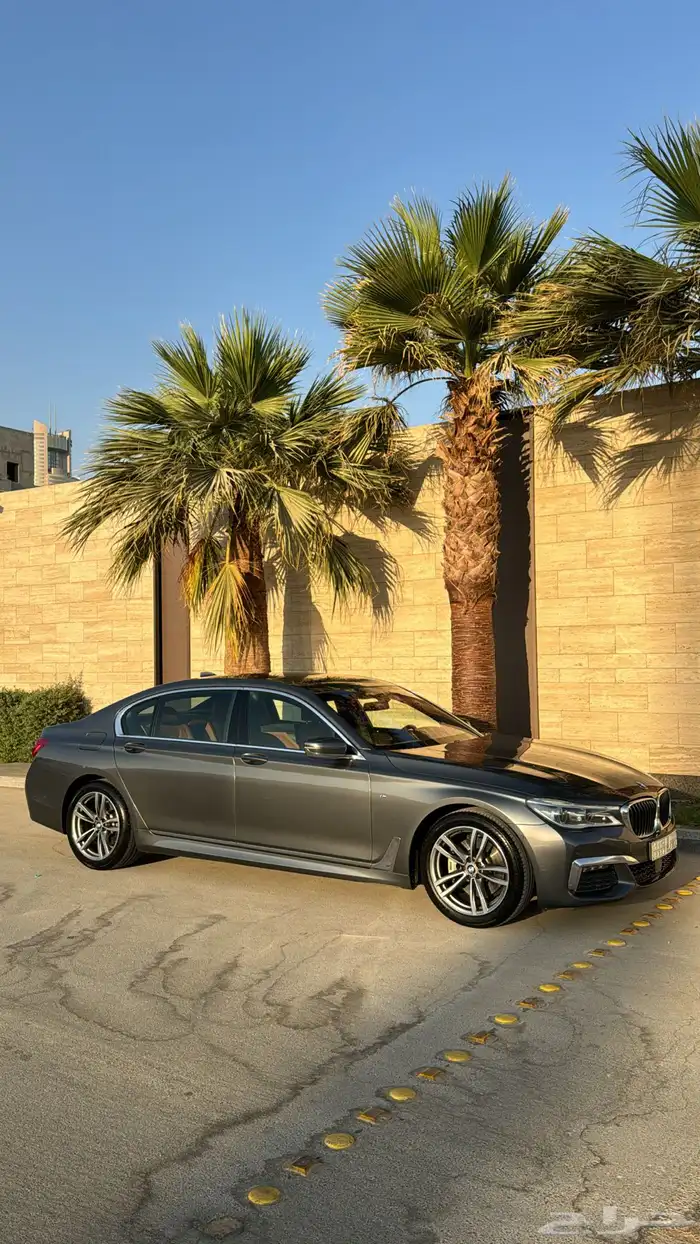 للبيع بي ام دبليو Li730 بحالة الوكالة 0