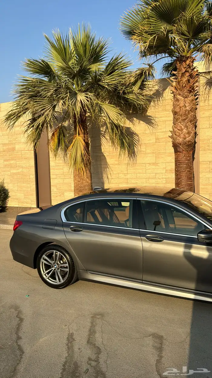 للبيع بي ام دبليو Li730 بحالة الوكالة 6