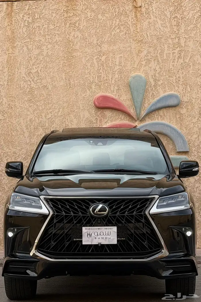 لكزس LX570 موديل 2020 0