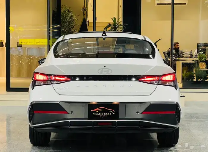 هيونداي النترا 2025 فل اصفار (عرض خاص) 3