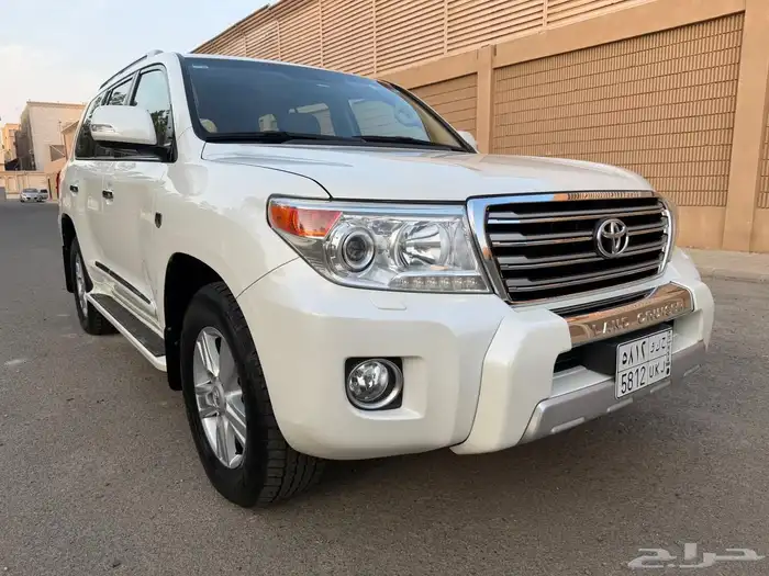 لاندكروزر 2015 GXR3 ستين عام وكااله سعودي 25