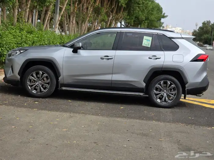 تويوتا راف فور 2022 فل كامل 27