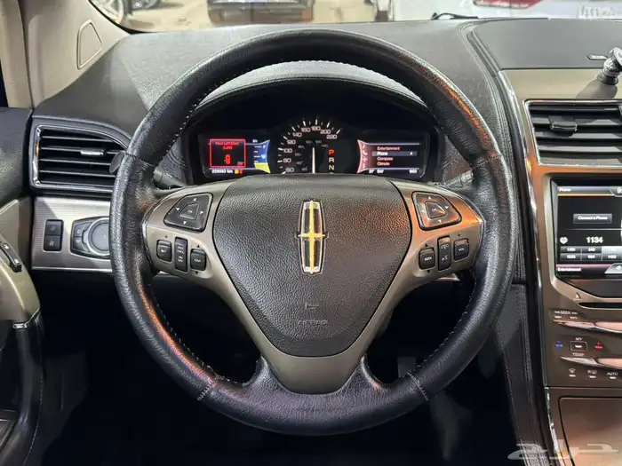 لنكولن MKX 2013 (( بحالة ممتازة )) 23