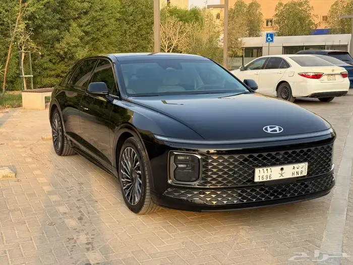 ازيرا كالي جرافي(2025) بدي وكاله صدمه بسيطه بالصدام الخلفي 2