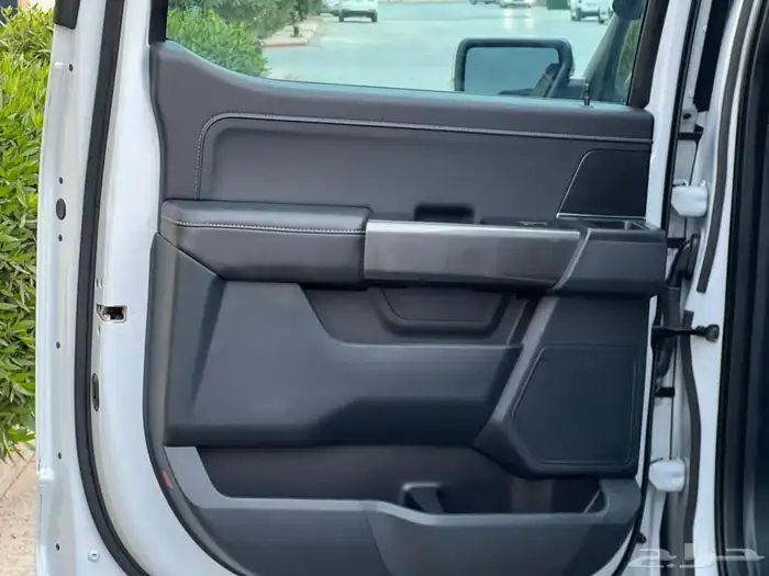 فورد F150 2022 V8 وكاله للبيع 15