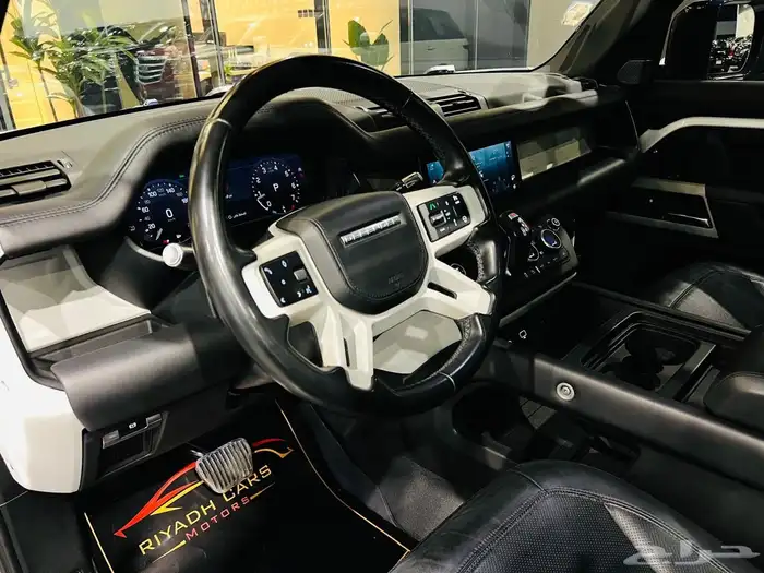لاندروفر ديفندر 2020 HSE (عرض خاص) 4
