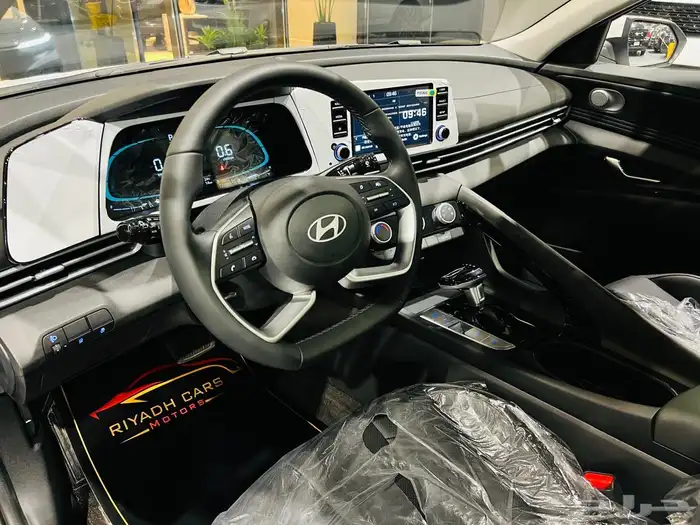 هيونداي النترا 2025 فل اصفار (عرض خاص) 4