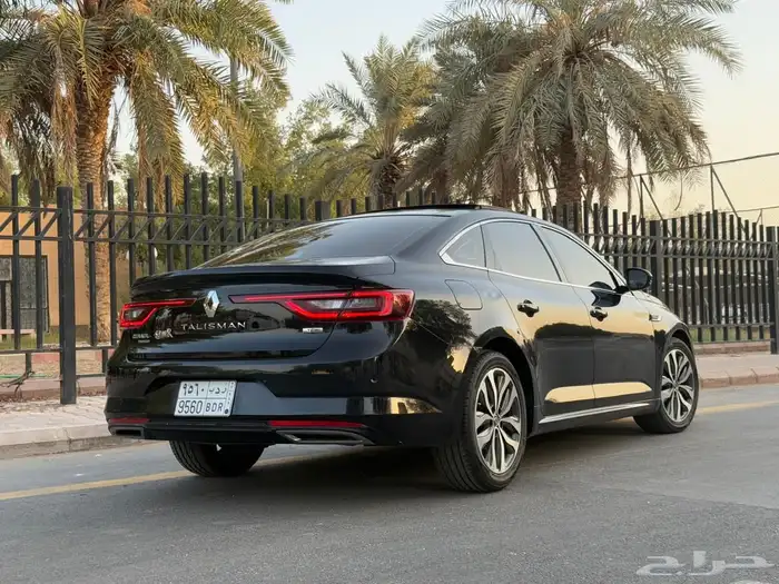 رينو تاليسمان فل كامل 2018 ( بحالة الوكالة ) 31