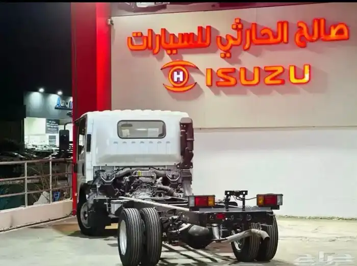 ايسوزو دينار 5طن قصير 1