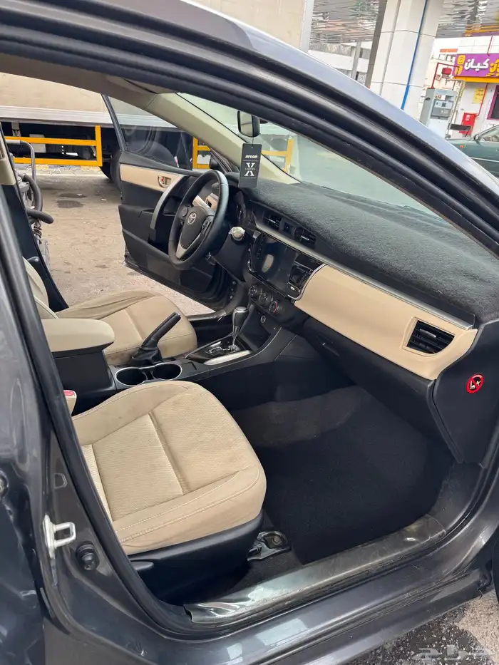 تويوتا كورولا 2016 فل كامل بدون فتحته سقف 19