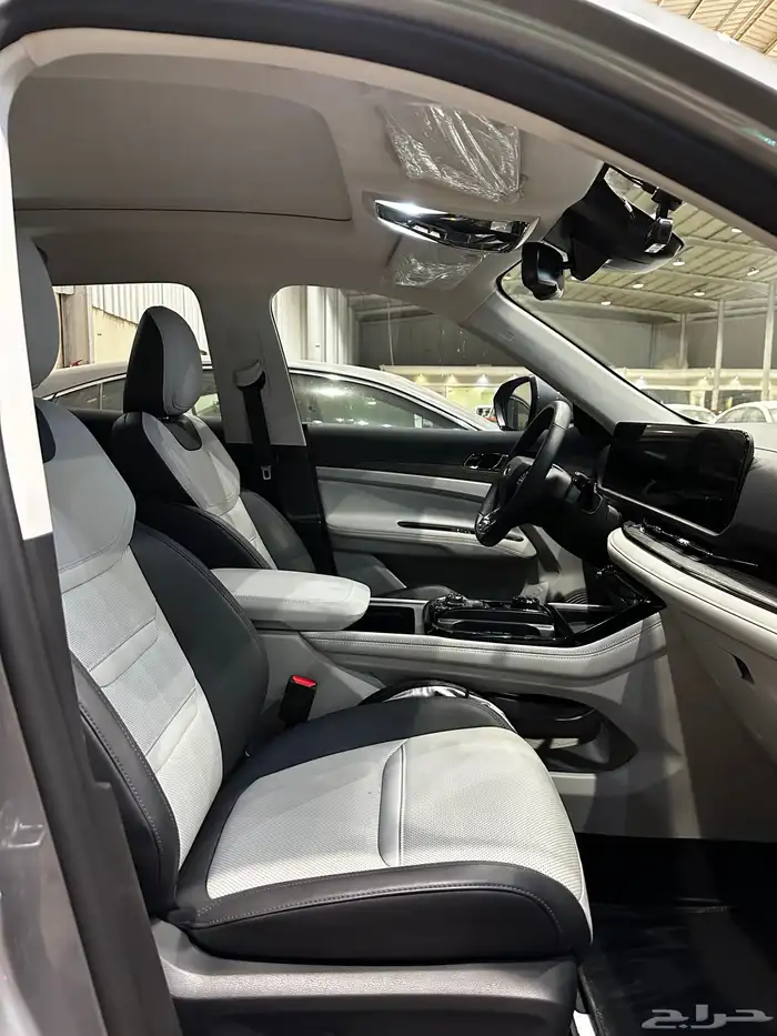 فورد تيريتوري تيتانيوم فل كامل سعودي العداد 21 الف فقط 2025 10