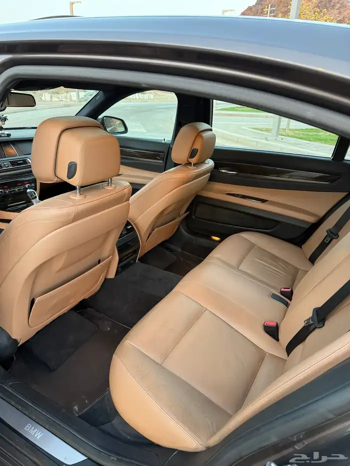 BMW 730LI ممشى قليل 7