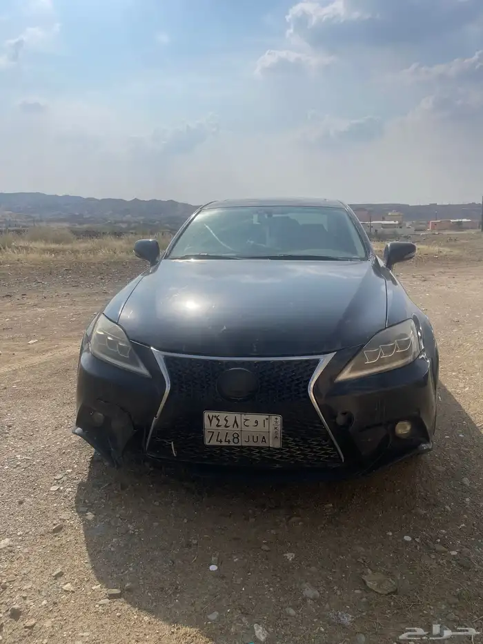 لكزس is موديل 2010 1