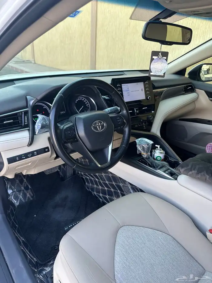 تويوتا كامري 2023 فل كامل GLE هايبرد سعودي . 11