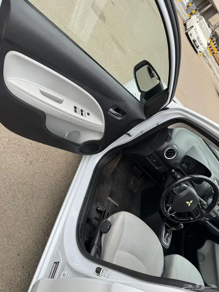 مستوبيشي اتراج 2021 مالك اول 10