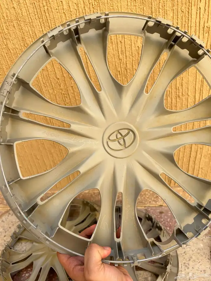 طيس هايلكس او نوفا وكاله 2015 إلى 2012 2