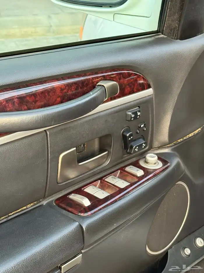 لنكون تاون كار 2011 امريكي فل كامل شورت 12