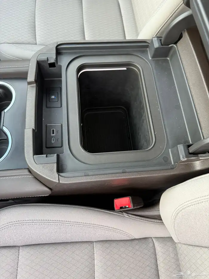 يوكن قصير دبل 2023 للبيع 13