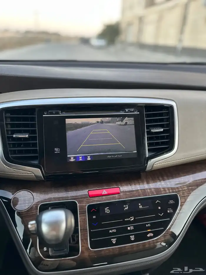 هوندا اوديسي نص فل 2020 ابيض لؤلؤي 30