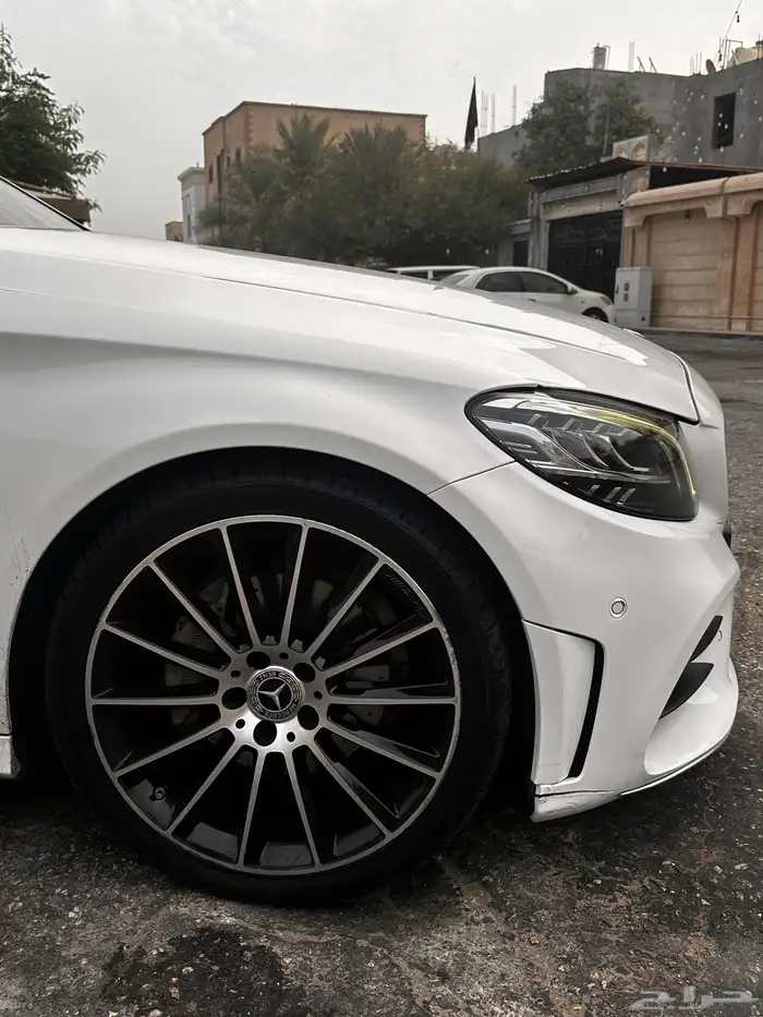 مرسيديس C200 2019بدي وكالة 1