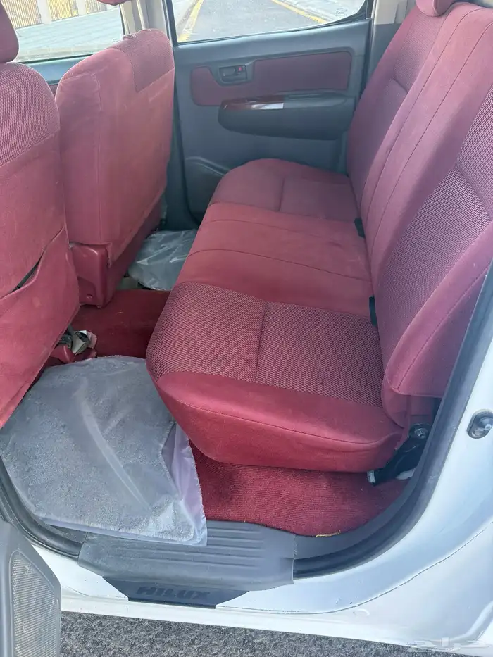 هايلكس 2015 GLX فل كامل عبدالطيف جميل 13