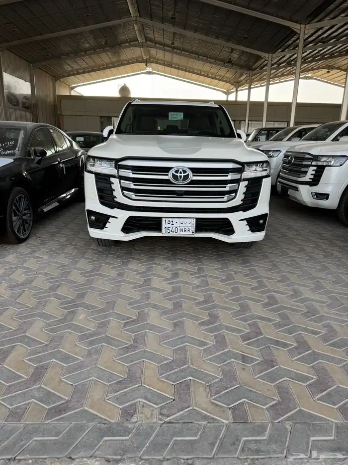 لاندكروزر للبيع 2022 1